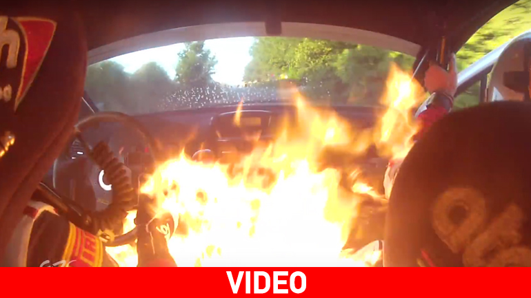 Πήρε φωτιά η καμπίνα αγωνιστικού την ώρα του αγώνα